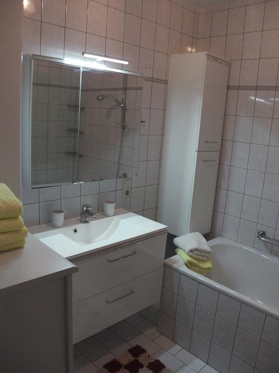 Appartement Harrer City Center Zell am See Room photo